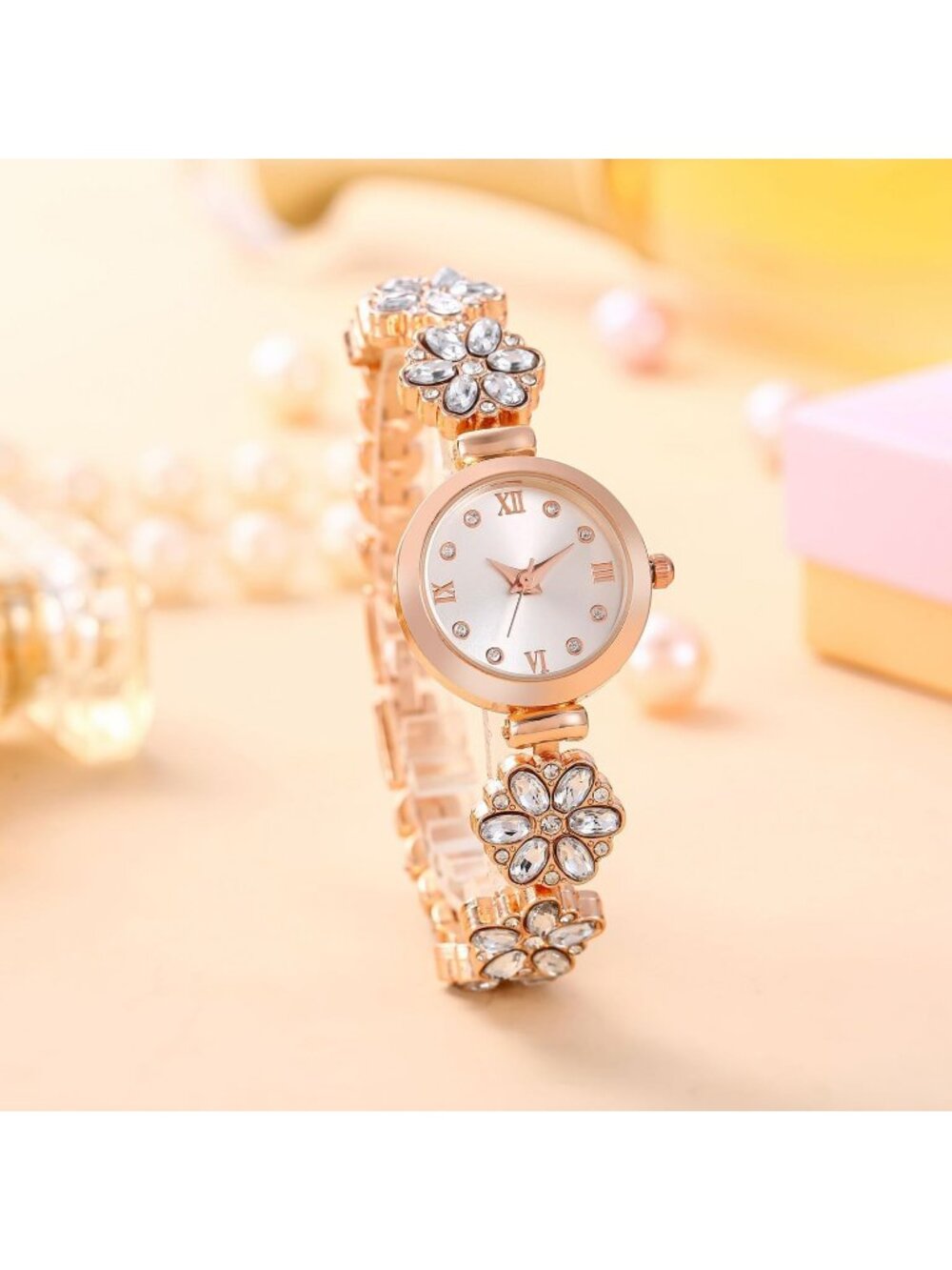 Women's White Bracelet Fashion Waterproof Quartz Flower Shaped Stylish Watch - Picture 2 of 3